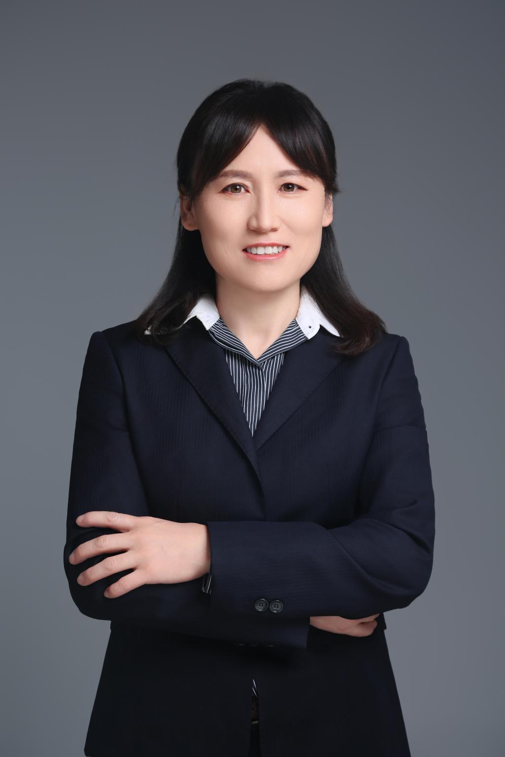 LI Xinying